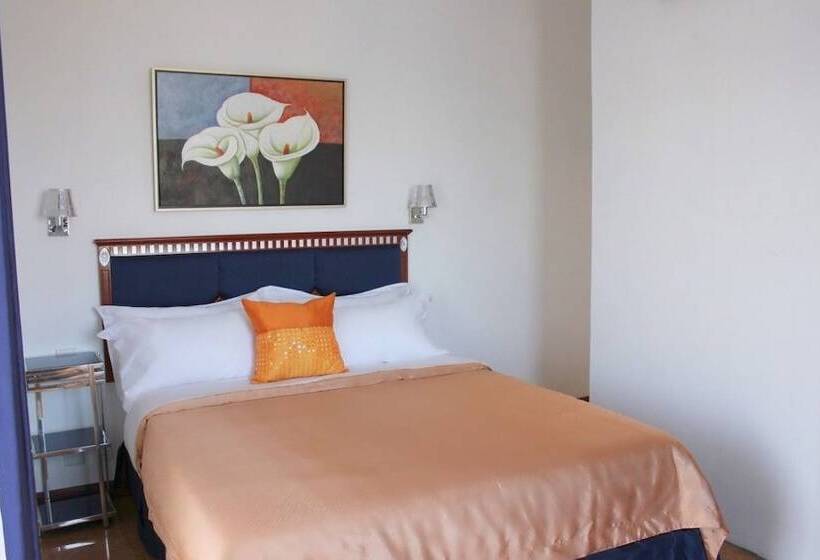 هتل Casa La Siesta