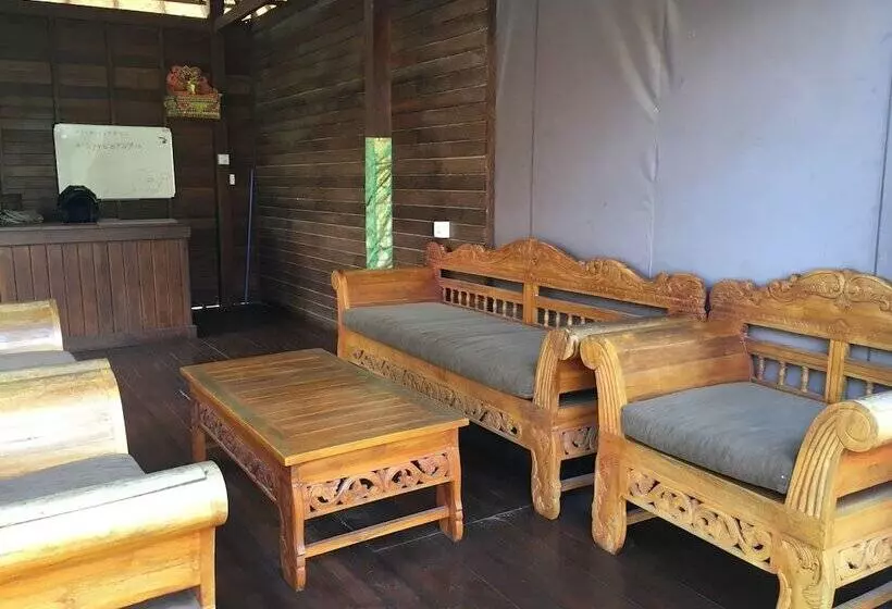 هتل Cassava Bungalow