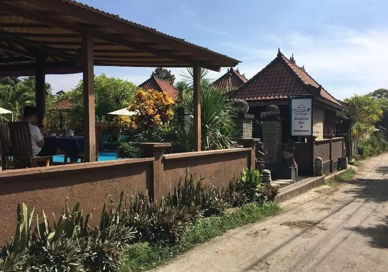 هتل Cassava Bungalow