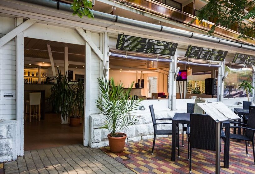 בית מלון כפרי Ce Napfény