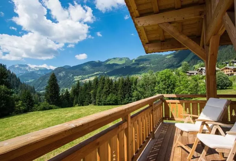 هتل Chalet Carnauba  Alpine Descents