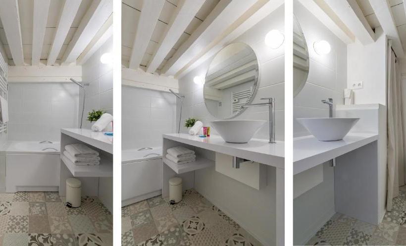 Hotell Like Home Opéra