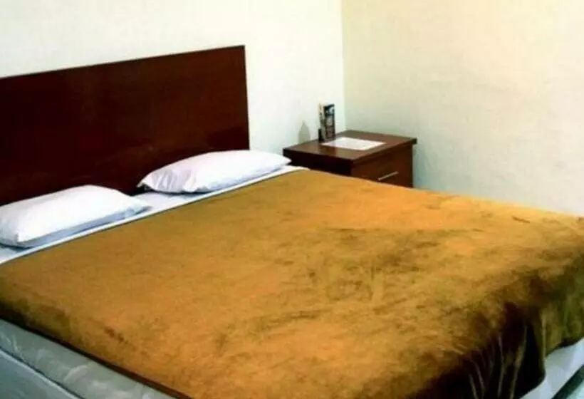 ホテル Soerabaja Place Guest House