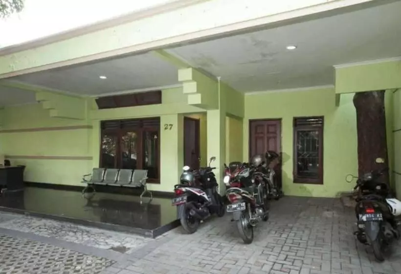 ホテル Soerabaja Place Guest House