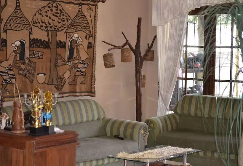 ホテル Villa Yukie Senggigi