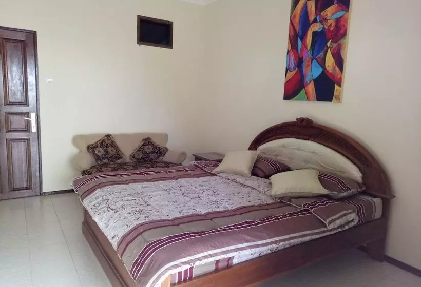 ホテル Villa Yukie Senggigi