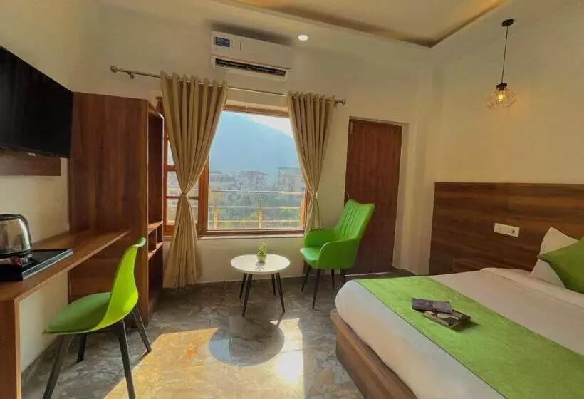 ホテル Wanna Stay Tapovan Rishikesh