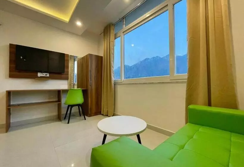 ホテル Wanna Stay Tapovan Rishikesh
