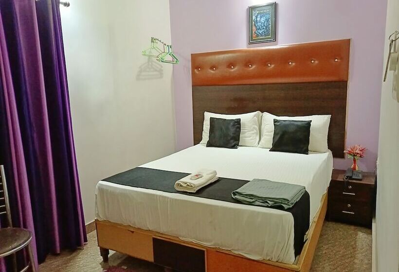 ホテル Yash Residency Assi Ghat & Bhu