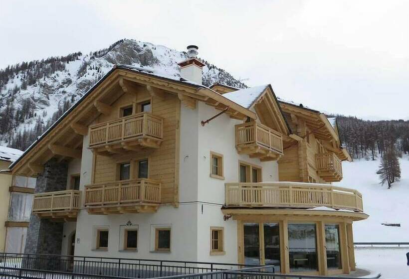B&b Ecohotel Chalet Des Alpes