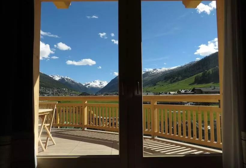 B&b Ecohotel Chalet Des Alpes