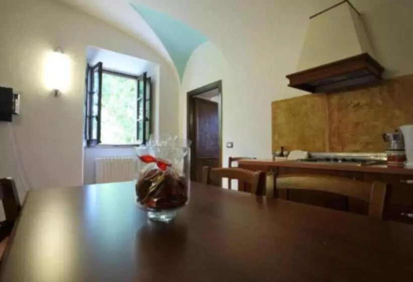 ホテル Antico Borgo La Commenda