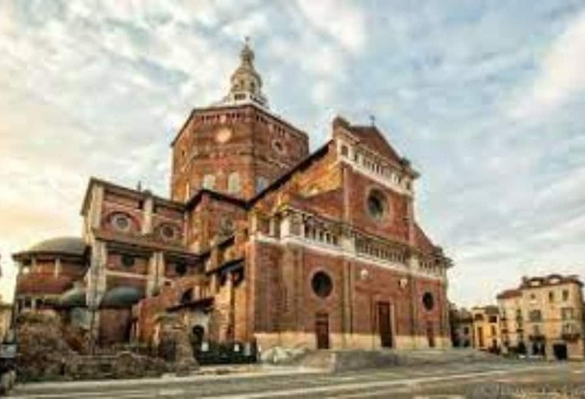 هتل Arnaboldi Palace