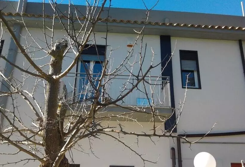 ホテル B&b Maison Blanche