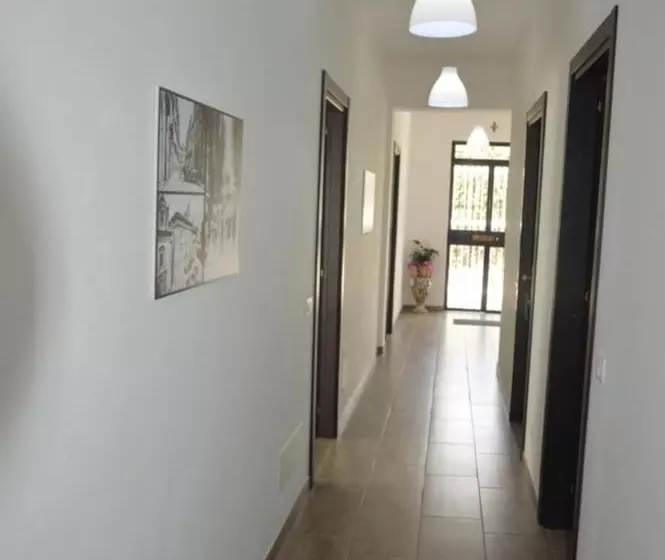 ホテル B&b Maison Blanche