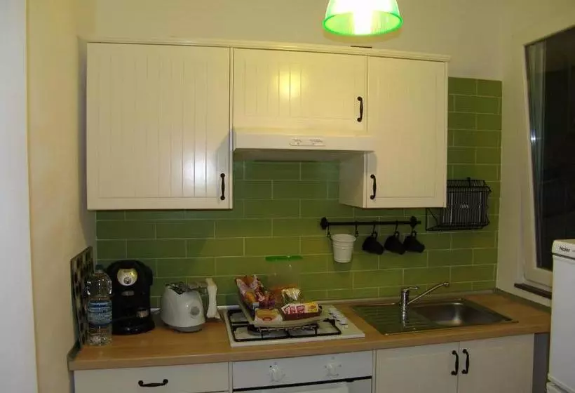 ホテル Incentro Apartments