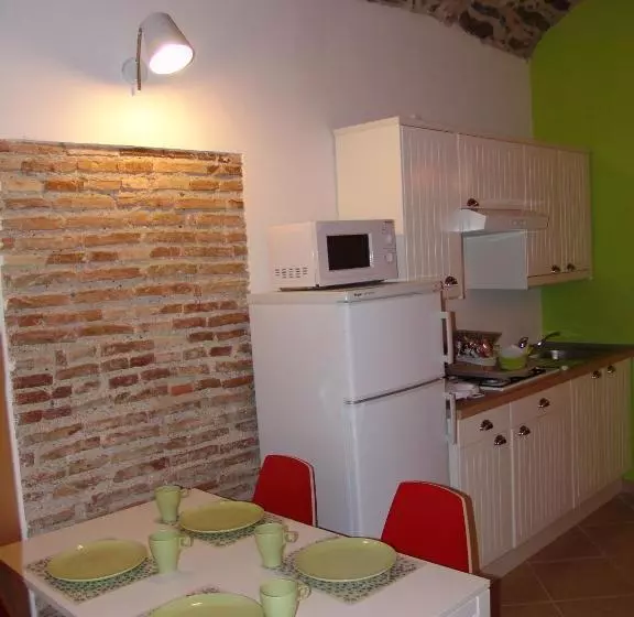 ホテル Incentro Apartments