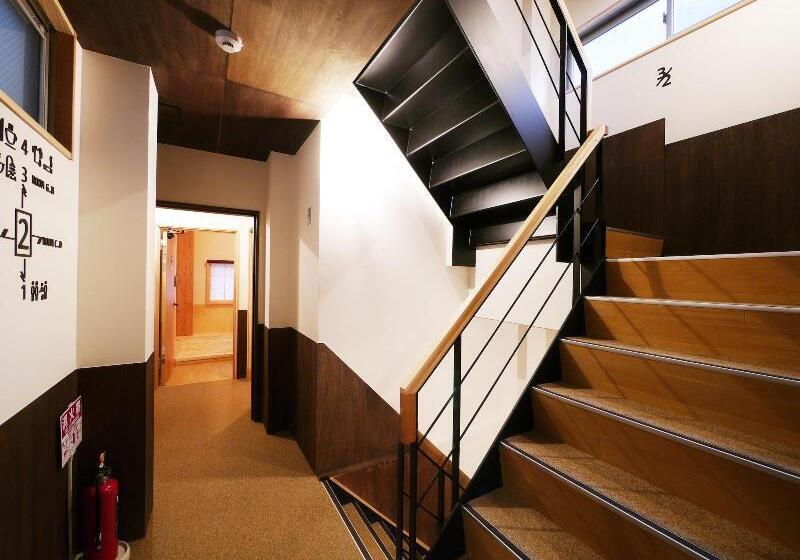 ホテル Poly Hostel 2 Namba