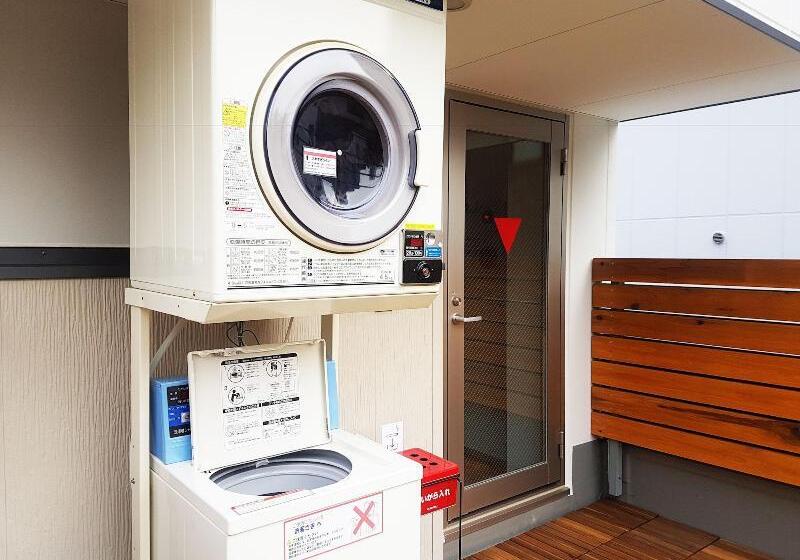 ホテル Poly Hostel 2 Namba