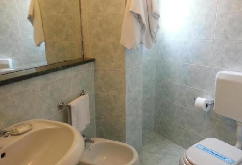 בית מלון כפרי President