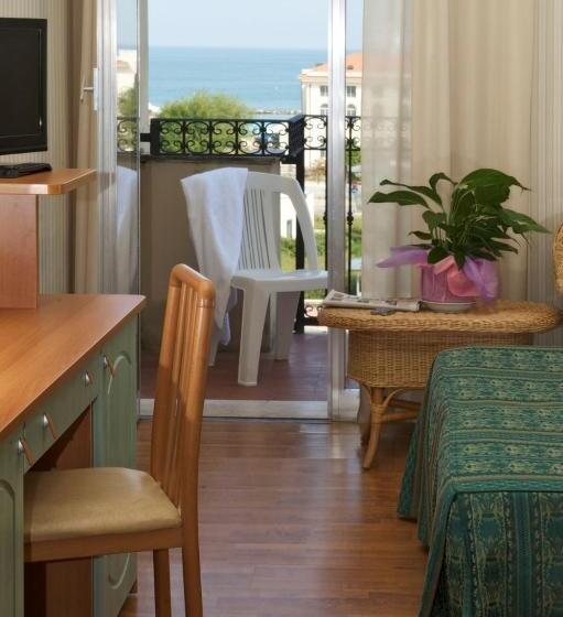 בית מלון כפרי President