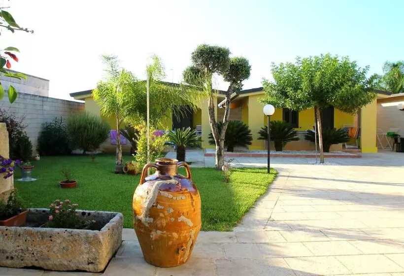 Hotelli Residence La Pineta