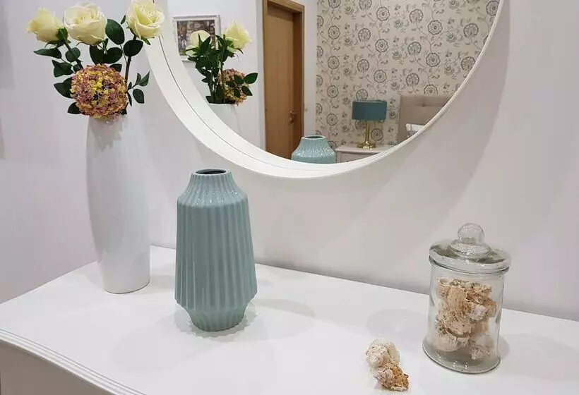 Hotelli 22 Oporto Guesthouse