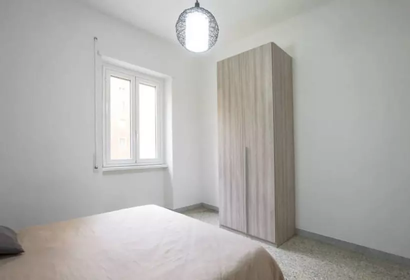 Hotel Affittacamere Il Porto