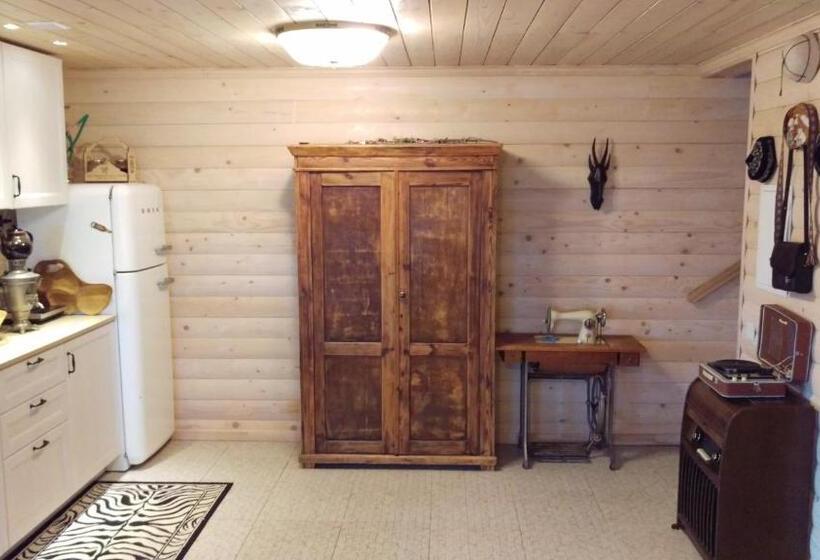 هتل Arturas Guest House