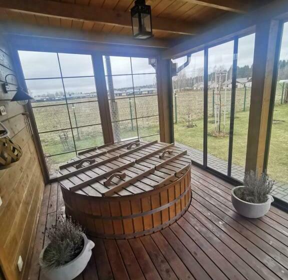 هتل Arturas Guest House