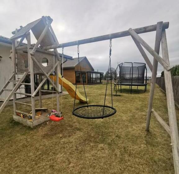 هتل Arturas Guest House