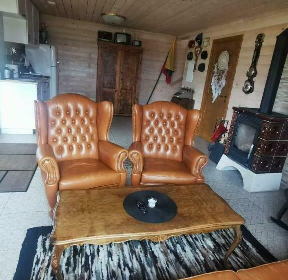 هتل Arturas Guest House