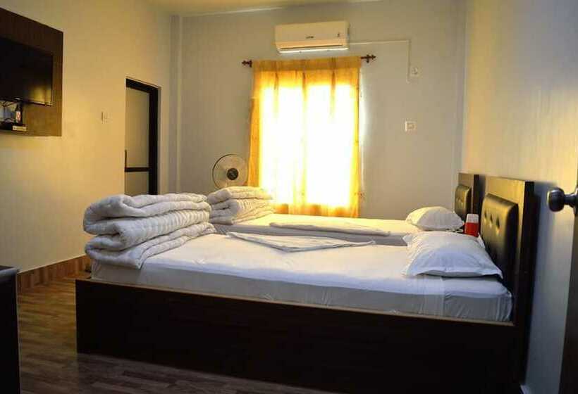 هتل Batika Om Resort