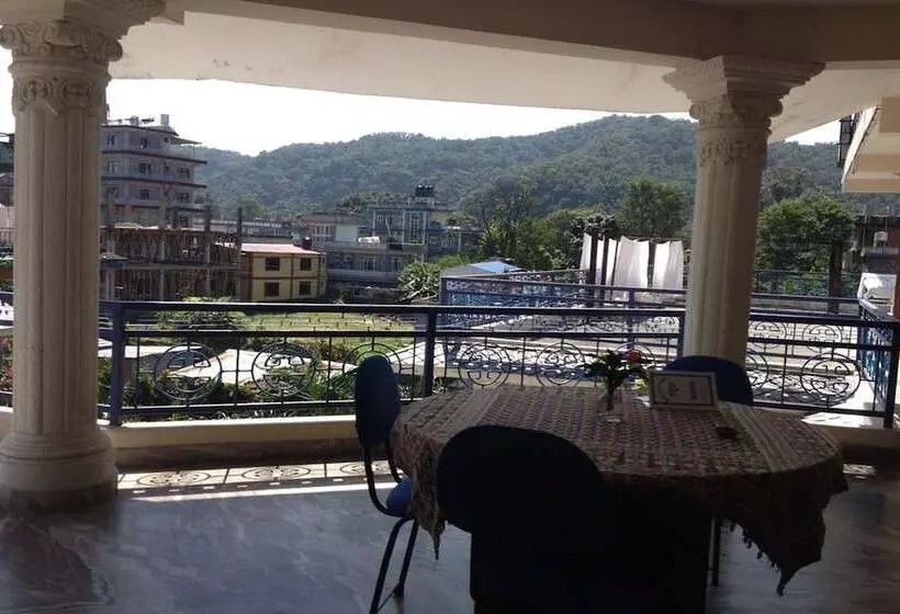 هتل Blue Planet Lodge