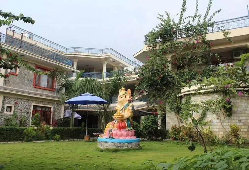 هتل Blue Planet Lodge