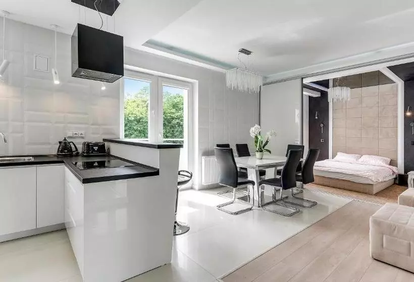 هتل Dom & House Apartments Glamour Sopot