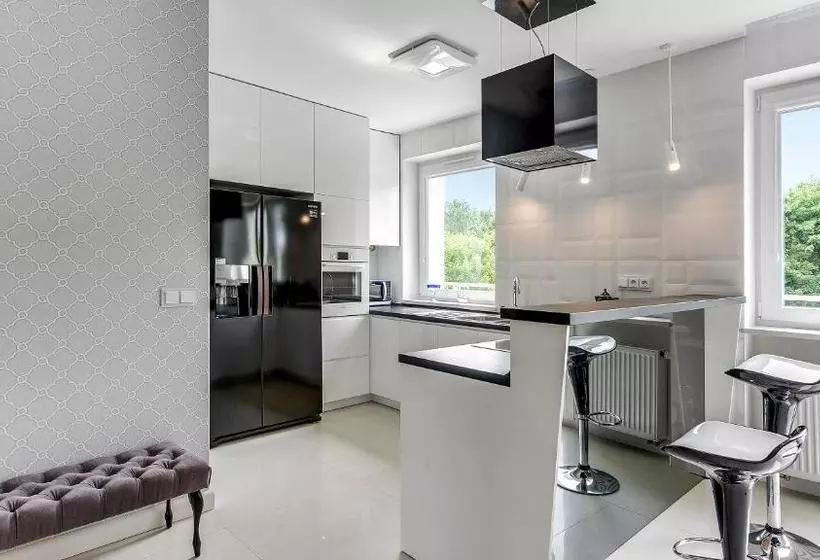 هتل Dom & House Apartments Glamour Sopot