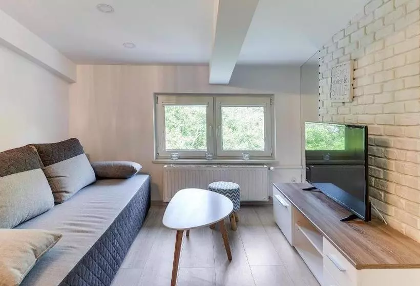 هتل Dom & House Apartments Glamour Sopot