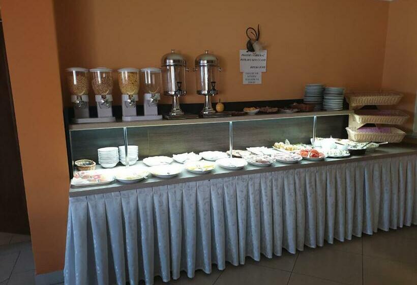 בית מלון כפרי Dom Wypoczynkowy Tulipan