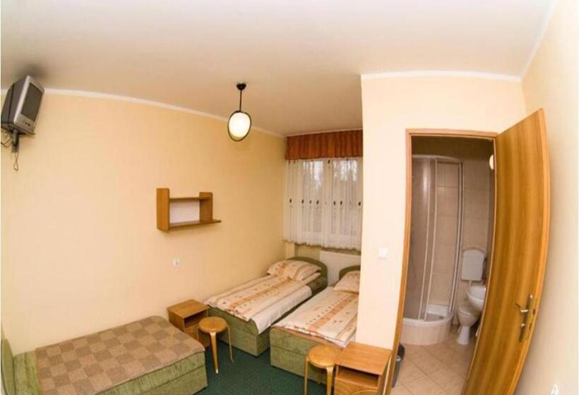 בית מלון כפרי Dom Wypoczynkowy Tulipan