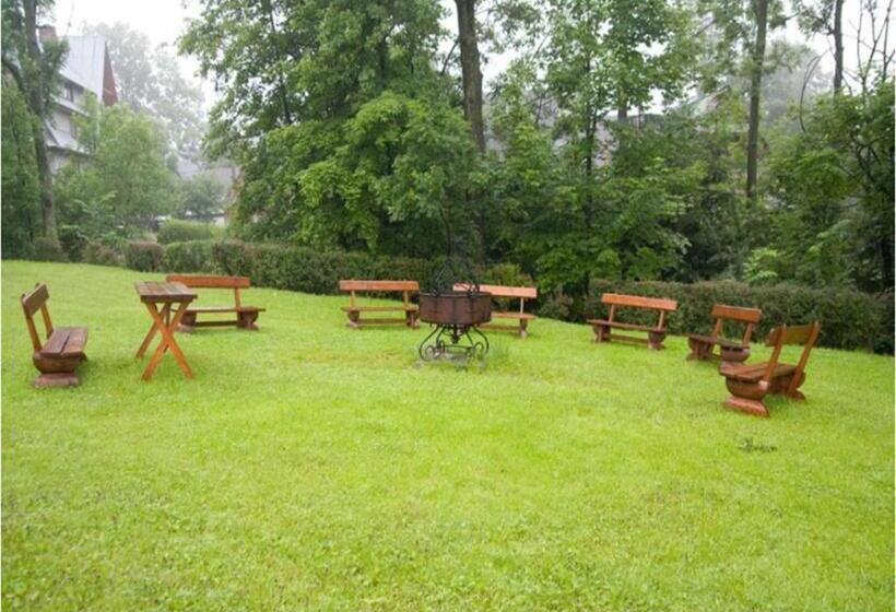 בית מלון כפרי Dom Wypoczynkowy Tulipan