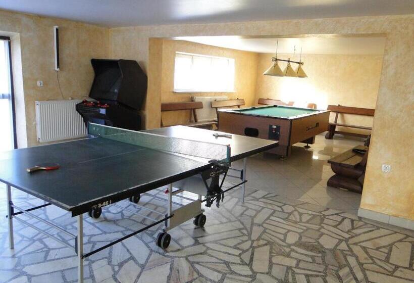 בית מלון כפרי Dom Wypoczynkowy Tulipan