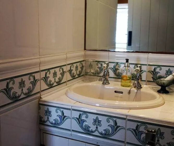 Hotelli Eastview Bed And Breakfast