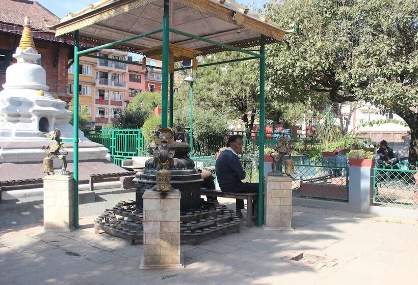 هتل Lumbini Heritage Home