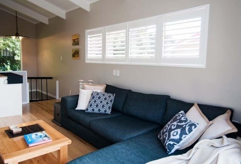 ホテル Mooring Lane Lodge