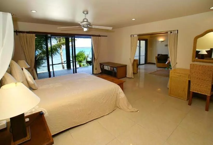 هتل Rendezvous Villas