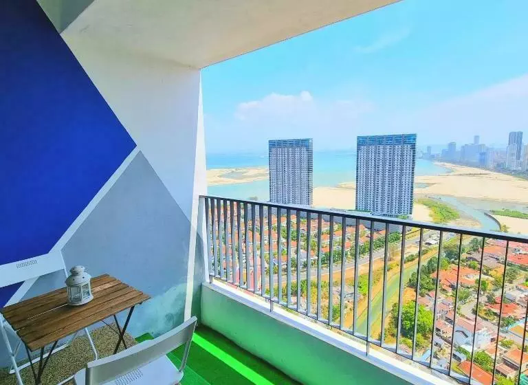 Hotelli The Landmark By Little Cabin