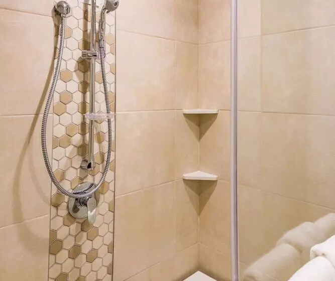 هتل Town Lodge Windhoek, Namibia