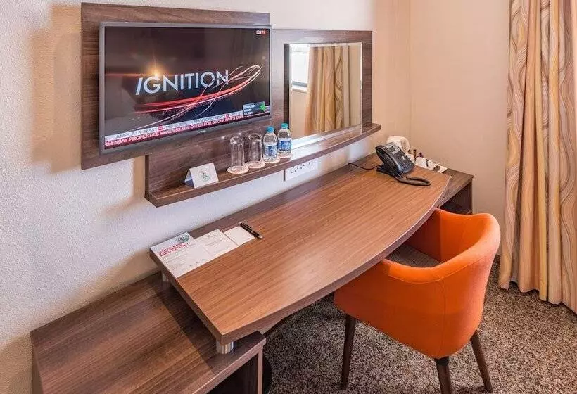 هتل Town Lodge Windhoek, Namibia