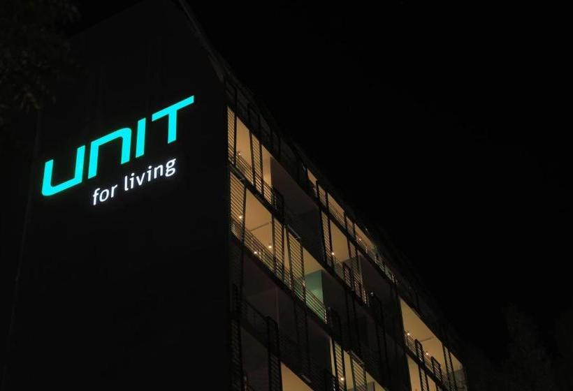 هتل Unit For Living